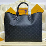 Louis Vuitton Grand Sac M44733 Black